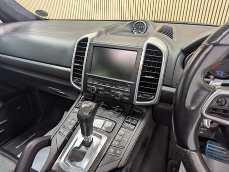 Porsche Cayenne 4.8 Cayenne V8 T Tiptronic S 4WD 5dr 55