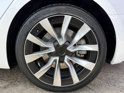 Tesla Model 3 Saloon 4dr Electric Auto RWD (208 ps) 16