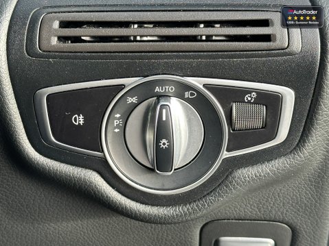 Mercedes-Benz V Class V220d Sport LWB Long Wheel Base Auto (8 Seat) Panroof (Euro 6) 19