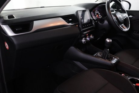 Renault Captur ICONIC TCE 34