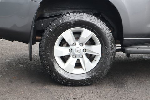 Toyota Land Cruiser ACTIVE COMMERCIAL WITH A REAR SEAT CONVERSION  11