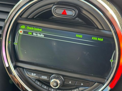 Mini Hatch 2.0 Cooper S Euro 6 (s/s) 3dr 27