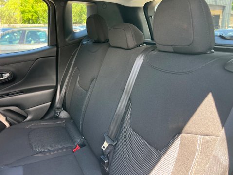 Jeep Renegade 2.0 MultiJetII 75th Anniversary Auto 4WD Euro 6 (s/s) 5dr 28