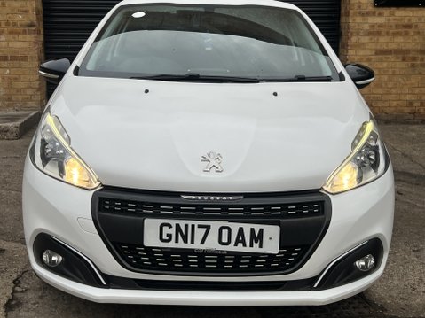 Peugeot 208 1.2 PureTech Black Edition Hatchback 3dr Petrol Manual Euro 6 10