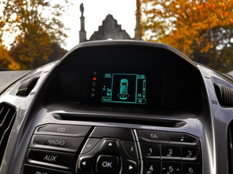 Ford Transit Connect 200 LIMITED P/V 32