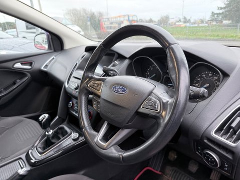 Ford Focus 1.5 TITANIUM TDCI 9