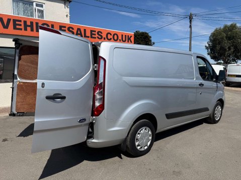 Ford Transit Custom 2.0 Transit Custom 300 Trend EcoBlue 5dr 17