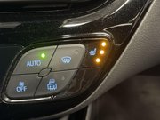 Toyota C-HR 1.8 VVT-h Dynamic SUV 5dr Petrol Hybrid CVT Euro 6 (s/s) (122 ps) 23