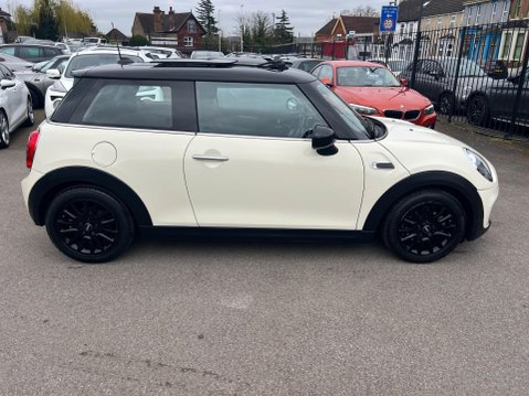 Mini Hatch 1.5 Cooper Auto Euro 6 (s/s) 3dr 7