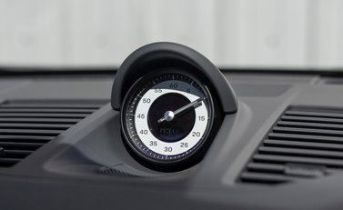 Porsche 911 (992) Targa 4S 20