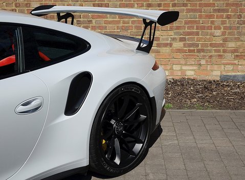 Porsche 911 (991) GT3 RS 40