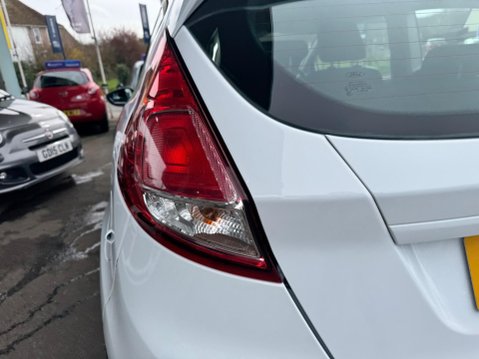 Ford Fiesta 1.25 Zetec Euro 5 3dr 11