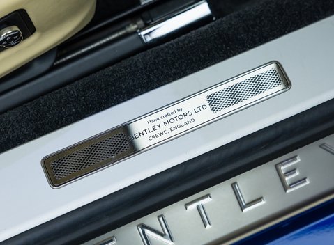 Bentley Continental GT W12 24