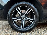 Volvo XC60 2.0 T5 R-Design Auto AWD Euro 6 (s/s) 5dr 43