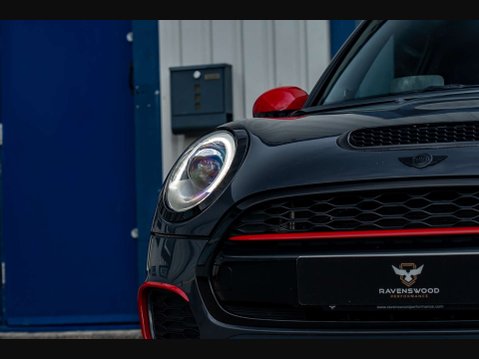 Mini Hatch 2.0 John Cooper Works 3dr 26