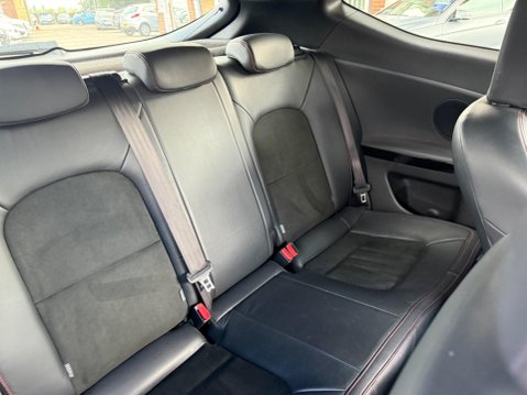 Kia Pro Ceed 1.6 T-GDi GT Tech Euro 5 3dr 20