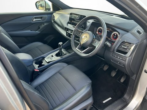 Nissan Qashqai 1.3 DiG-T MH 158 Tekna 5dr 18