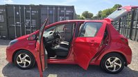 Toyota Yaris 1.5 VVT-h Icon Hatchback 5dr Petrol Hybrid E-CVT Euro 6 (101 ps) 9