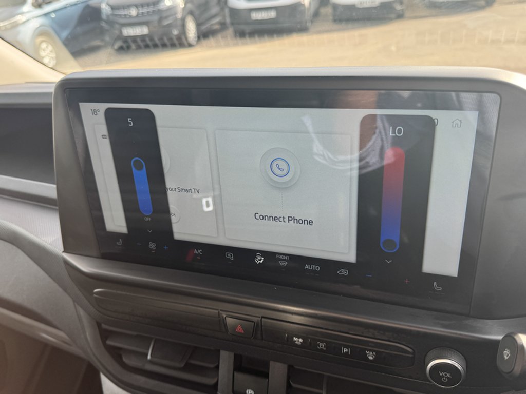 2025 Ford Transit CustomSWB L1H1 Low Roof Trail 320 Air Con Alloys Sensors EURO 6 — thumbnail 36 of 51