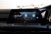 Volkswagen Golf R-LINE TSI 33