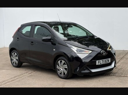 Toyota Aygo 1.0 Aygo X-Play TSS VVT-i 5dr