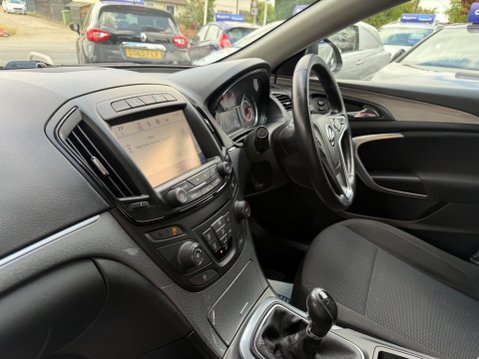 Vauxhall Insignia 1.6 CDTi ecoFLEX Design Nav Euro 6 (s/s) 5dr 35