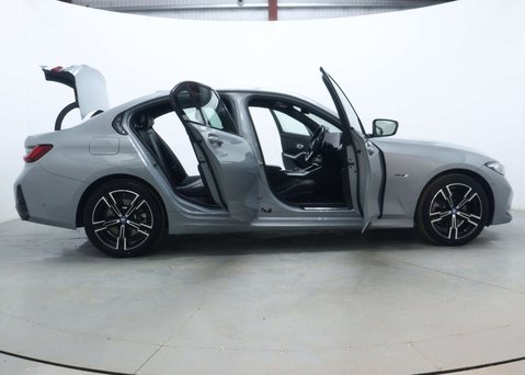BMW 3 Series 2.0 330E M Sport Auto 4dr 64
