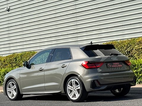 Audi A1 SPORTBACK TFSI S LINE 8