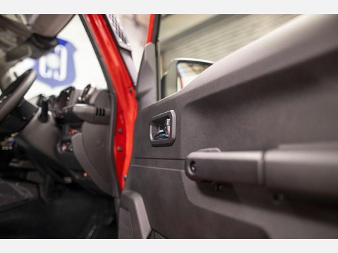 Suzuki Jimny 1.5 Nomade SUV Petrol Auto ALLGRIP 4WD 16