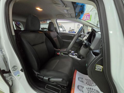 Honda Fit /Jazz 1.5 Hybrid 30