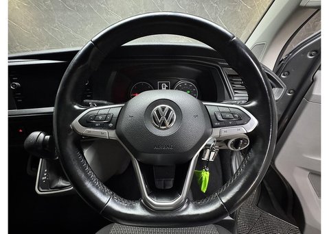 Volkswagen Transporter 2.0 TDI T32 Highline Kombi Double Cab 5dr Diesel DSG FWD SWB Euro 6 (s/s) ( 61