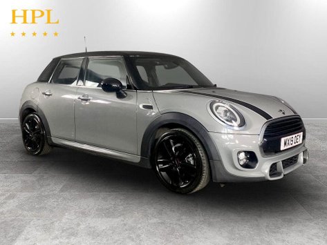 Mini Hatch 1.5 Cooper Sport Hatchback 5dr Petrol Manual Euro 6 (s/s) (136 ps) Air Con