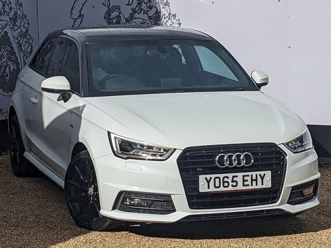 Audi A1 TFSI S LINE 1