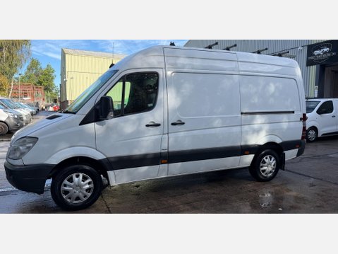 Mercedes-Benz Sprinter 2.1 213 CDi BlueEFFICIENCY Panel Van 4dr Diesel Manual RWD L2 (200 g/km, 12 3