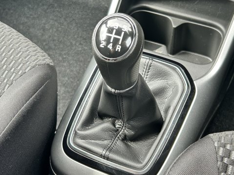 Suzuki Ignis 1.2 Dualjet 12V Hybrid SZ5 5dr 26