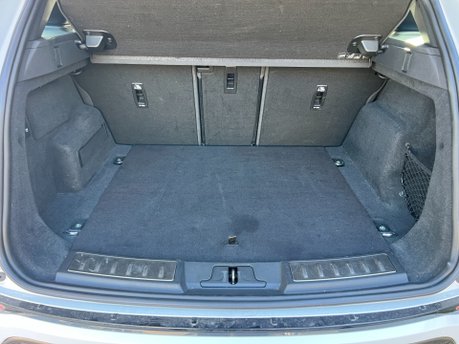 Land Rover Range Rover Evoque 2.0d R-DYNAMIC SE AUTOMATIC 5dr 23