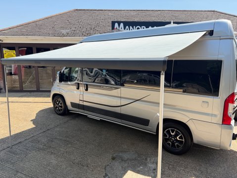 Auto-Trail V-Line 620 AUTOMATIC FIXED BED 33