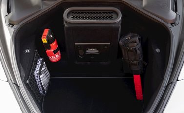 McLaren 720S Performance 33