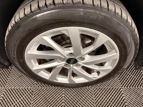 Audi A1 1.0 TFSI 25 Sport Sportback Euro 6 (s/s) 5dr 39