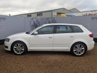 Audi A3 SPORTBACK TDI SPORT 4