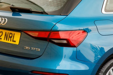 Audi A3 SPORTBACK TFSI SPORT MHEV 9