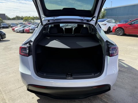 Tesla Model Y (Dual Motor) Long Range SUV 5dr Electric Auto 4WDE (384 bhp) 20