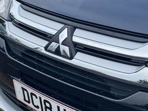 Mitsubishi Outlander DI-D 4 15