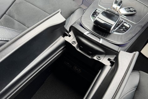 Mercedes-Benz E Class E 220 D AMG LINE NIGHT EDITION PREMIUM PLUS - 8 SERVICES RECORDED  51