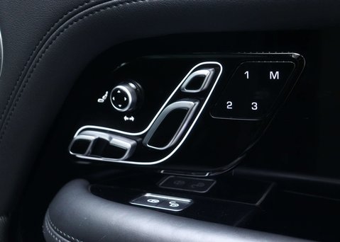 Land Rover Range Rover 3.0 Range Rover Vogue SDV6 Auto 4WD 5dr 55