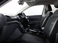 Volkswagen T-Cross SE TSI 42