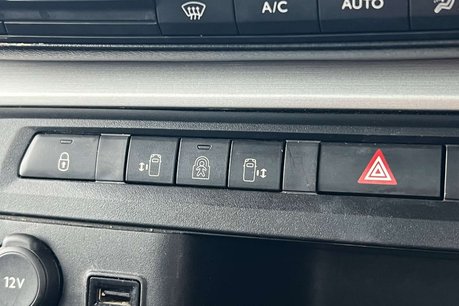 Peugeot Traveller 2.0 BlueHDi Allure Standard MPV 5dr Diesel Manual MWB Euro 6 (s/s) (150 ps) 43