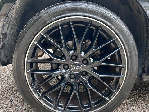 Audi Q2 1.5 TFSI CoD 35 Black Edition Euro 6 (s/s) 5dr 37