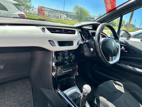 Citroen DS3 HDI BLACK AND WHITE 8