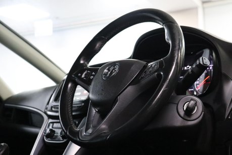 Vauxhall Zafira SRI 12